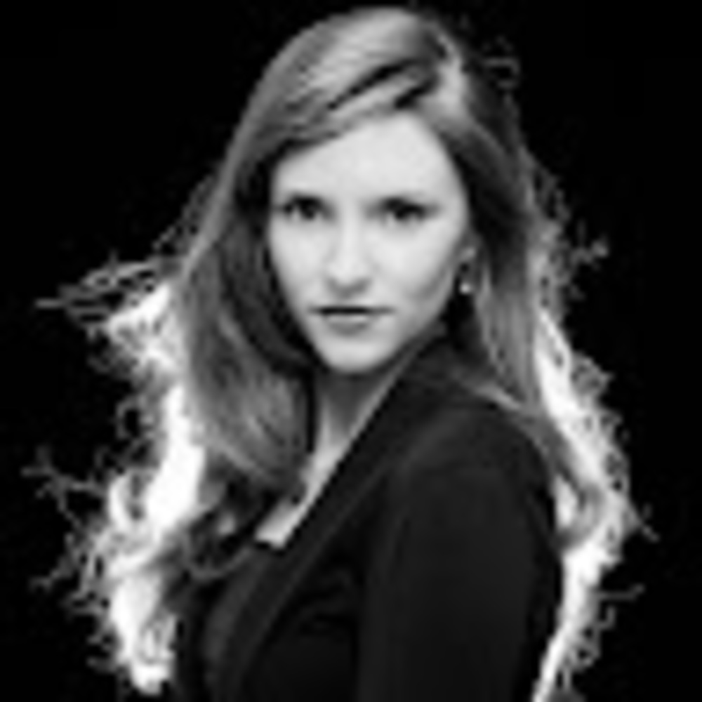 Meet your Posher, Caroline